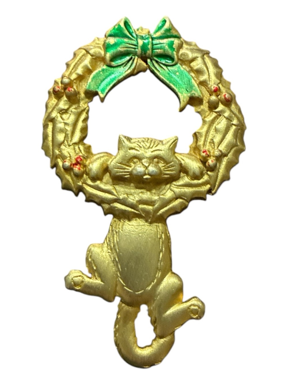 JJ Gold Cat Wreath Brooch